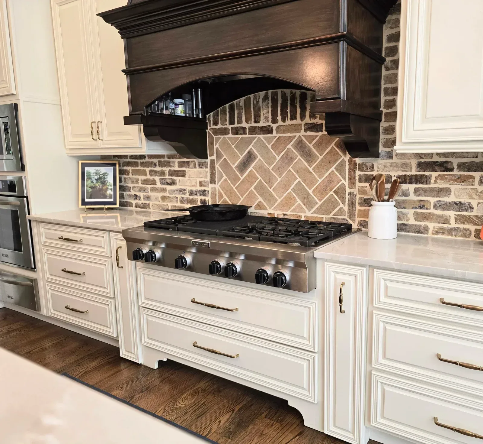 Mont Blanc Kitchen + Bar remodel photo 4