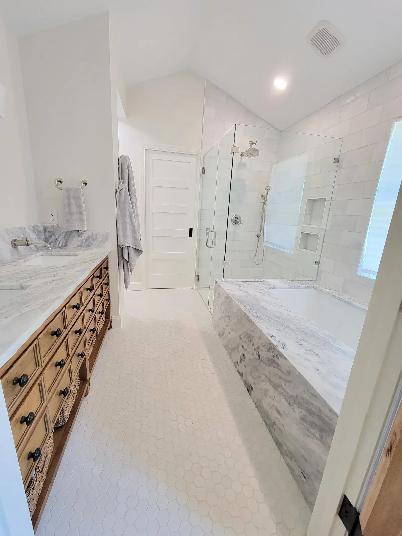 Saugahatchee Full-Home remodel photo 19