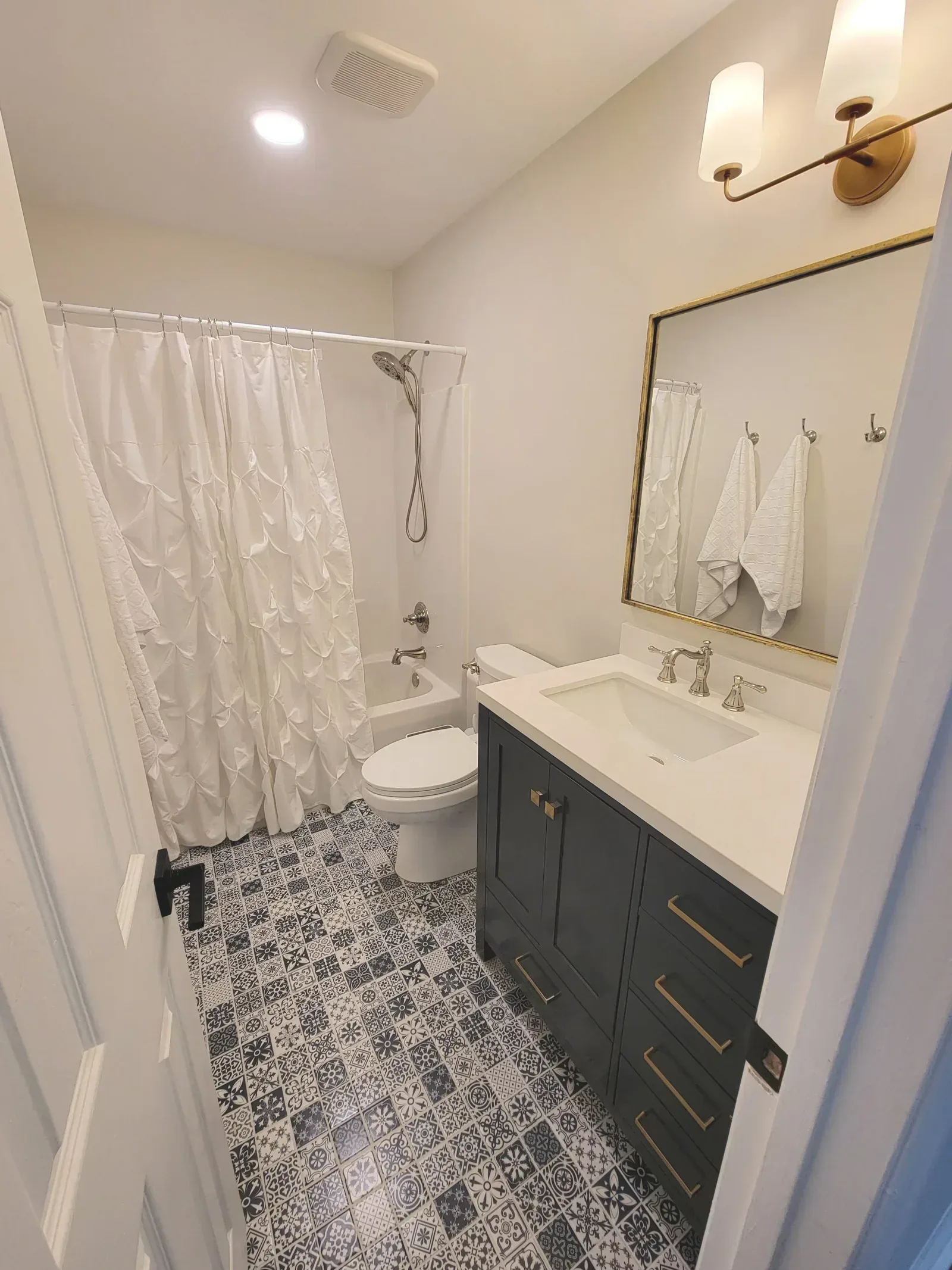 Saugahatchee Full-Home remodel photo 26